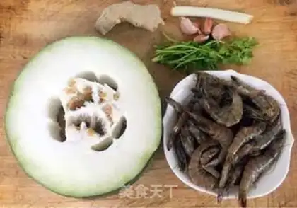 Make Shrimp dolls meet a melon step 0