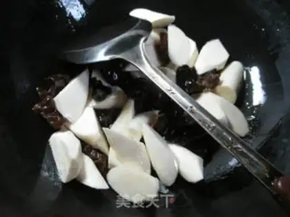 Make Black-mucked tofu dry step 2