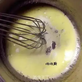 Make Soft, delicate cupcakes step 2