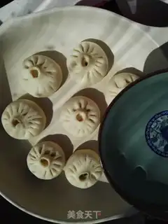 Make An egg and water bun step 11
