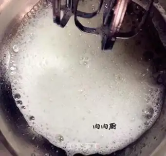 Make Soft, delicate cupcakes step 8