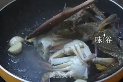 Make Hot crabs step 3