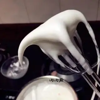 Make Soft, delicate cupcakes step 10
