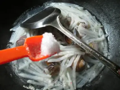 Make radish toad soup step 6