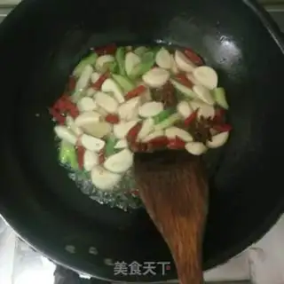 Make Pyramid duck step 5