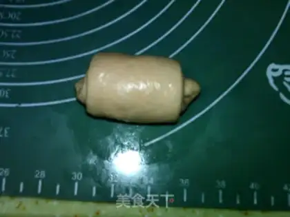 Make Little roll of cream step 9