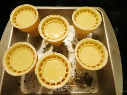 Make Ice cream cake step 2
