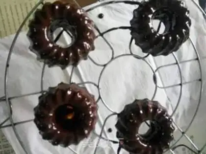 Make Chocolate doughnuts step 14