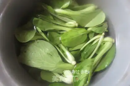 Make Mushroom greens step 1
