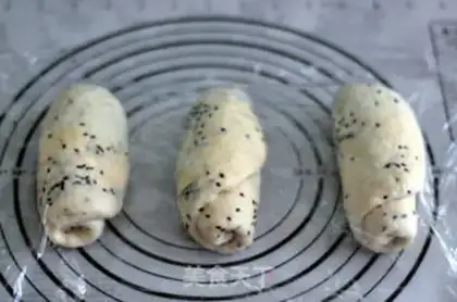Make Black sesame milk toast step 8