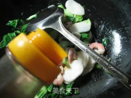 Make Shrimp cuisine step 6