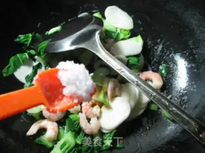 Make Shrimp cuisine step 7