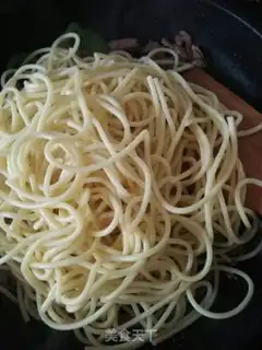 Make Black pepper beef and pasta step 3