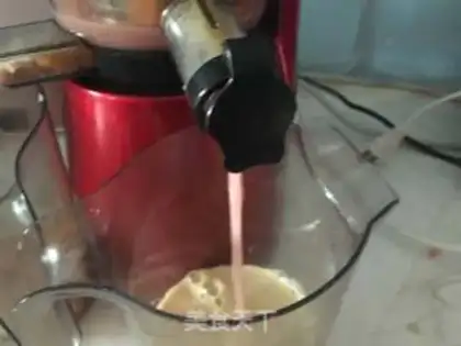Make Pomegranate apple juice step 7