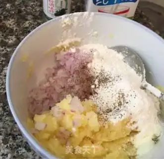 Make Gold potato stick step 1