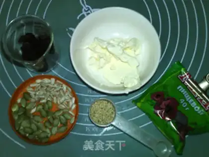 Make High-fiber cheese bread step 1