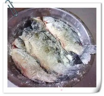 Make Lian Yuen Fish soup step 1