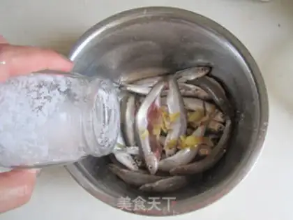 Make Spicy fish step 0