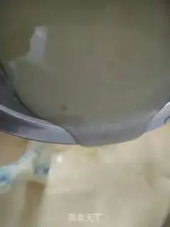 Make SpongeBob cake step 4