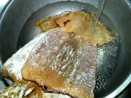 Make Dried squid step 1