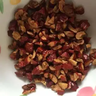 Make The red-tree pumpkin bag step 5