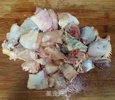 Make Chestnut is burning chicken step 1