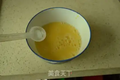 Make Tomato egg noodles step 2