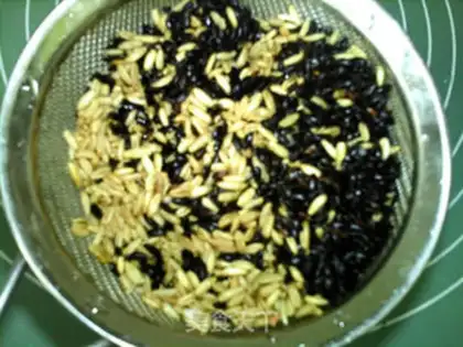 Make Nut oatmeal step 1