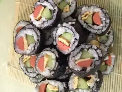 Make Sushi rolls step 3