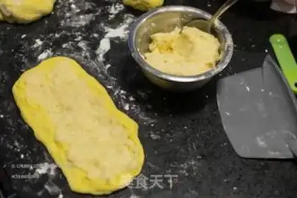 Make Spicy chicken step 1