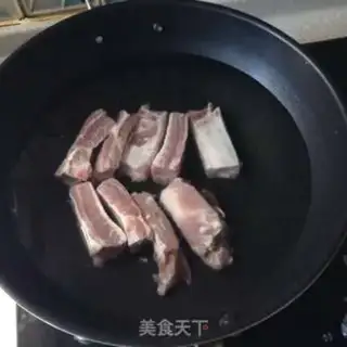 Make Creamed cabbage tofu soup step 1