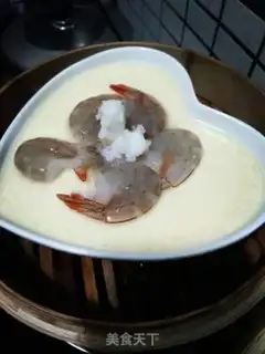Make Shrimp steamed eggs step 3