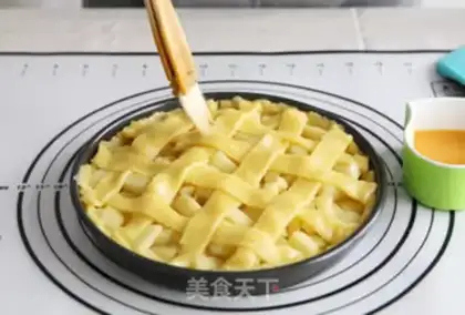 Make Sweet apple pie step 10