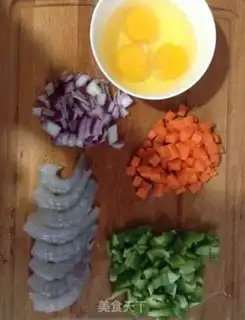 Make Curry shrimp fried rice step 0