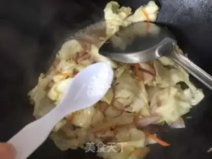 Make Spicy hand tore the dishes step 4