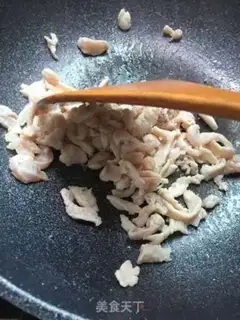 Make Spooked chicken gravy step 2