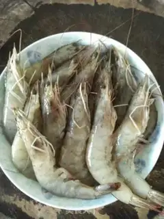 Make Shrimp with soy sauce step 0
