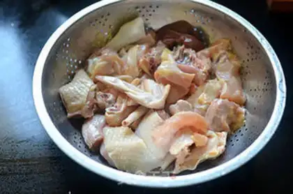 Make Chicken stew mushrooms step 0