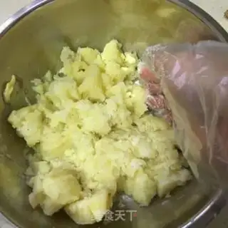 Make Coconut cheese potato ball step 5
