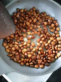 Make Honey butter almonds step 7