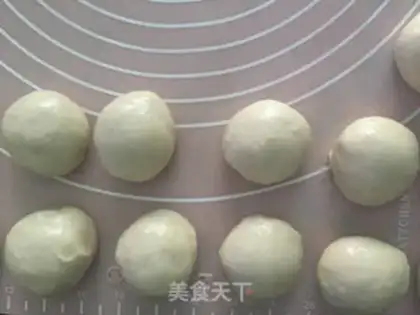 Make Lotus souffle step 6