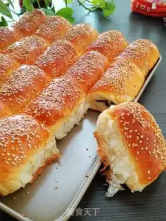 Make Peas rolls step 24