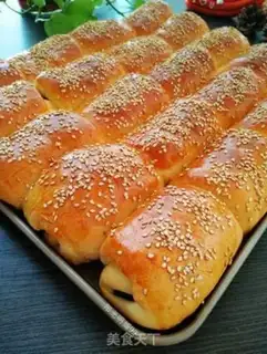 Make Peas rolls step 25