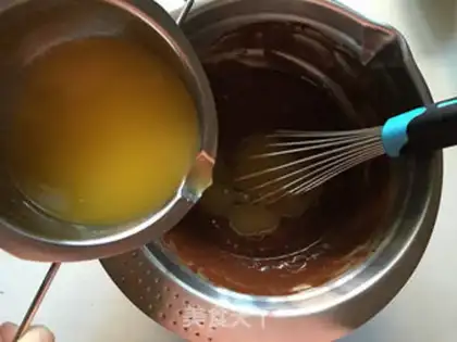 Make Chocolate Madeleine step 5