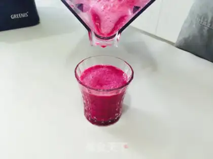Make Fresh Dragon Juice step 3