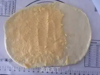 Make The milkman tore the coconut buns step 8