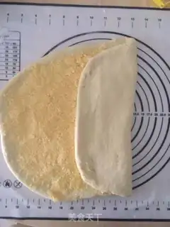 Make The milkman tore the coconut buns step 9