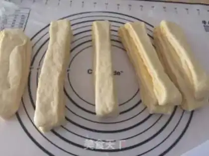 Make The milkman tore the coconut buns step 11