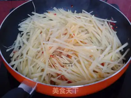 Make Spicy potatoes step 3