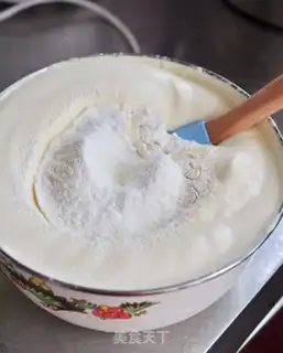 Make A bouquet of rainbow cake step 3